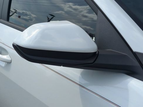 New 2026 Kia K4 FWD image 26