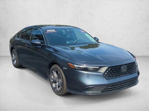 Used 2023 Honda Accord EX image 3