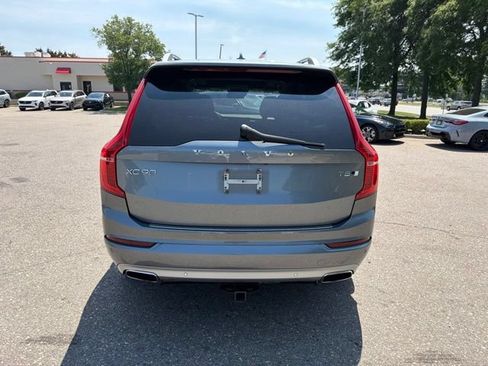 Used 2017 Volvo XC90 T5 Momentum w/ Vision Package AWD/4WD image 5