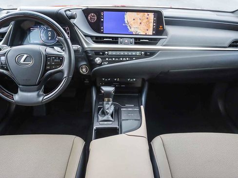 Certified 2021 Lexus ES 350 w/ Premium Package image 11