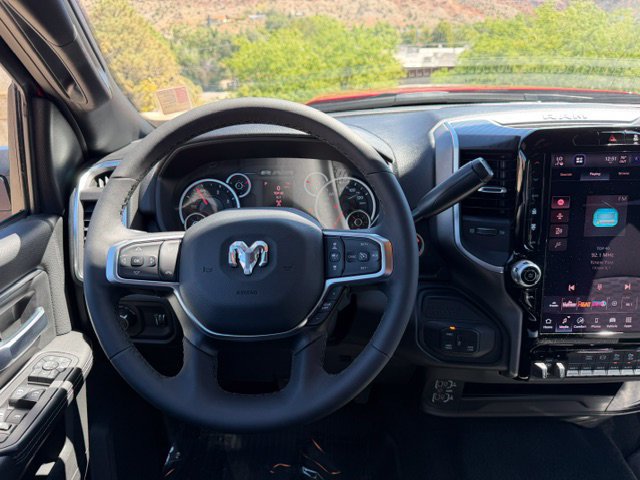Used 2025 RAM 3500 Big Horn AWD/4WD image 13