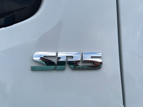 Used 2019 Toyota Tacoma SR5 image 8