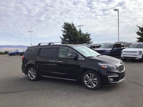 Used 2017 Kia Sedona SX Limited w/ Option Group 030 image 5