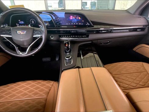 Used 2022 Cadillac Escalade Sport w/ Touring Package image 15