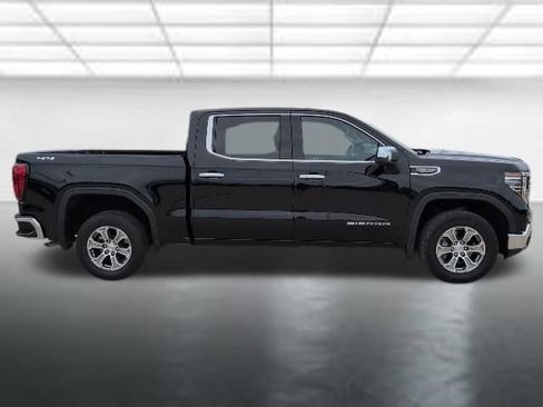 Used 2024 GMC Sierra 1500 SLT image 29
