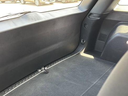Used 2026 Chevrolet Equinox LT FWD image 23