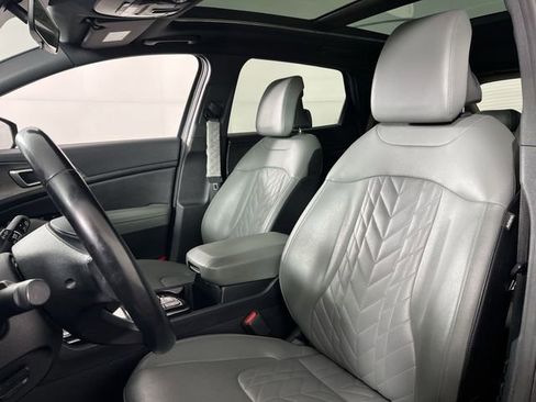 Used 2023 Kia Sportage X-Line w/ X-Line Premium Package AWD/4WD image 11