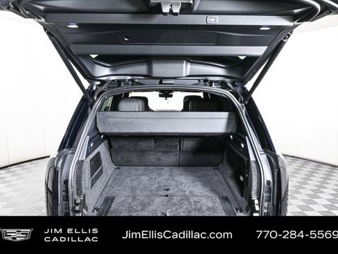 Used 2023 Land Rover Range Rover SV image 33