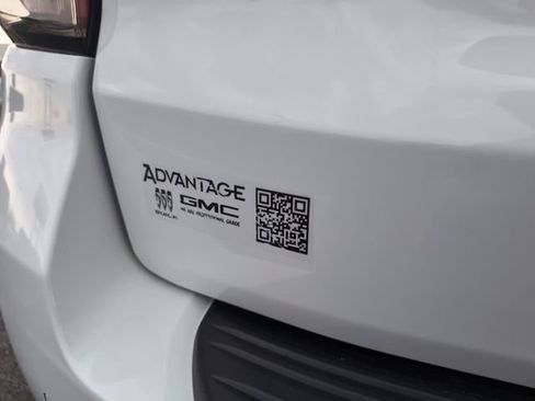 Certified 2024 Chevrolet Tahoe High Country AWD/4WD image 6