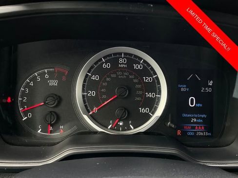 Used 2022 Toyota Corolla SE image 19