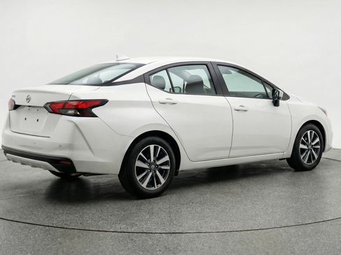 Used 2025 Nissan Versa SV w/ Trunk Package FWD image 9