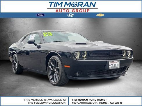Used 2023 Dodge Challenger SXT w/ Blacktop Package RWD image 1