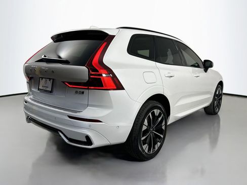 New 2026 Volvo XC60 B5 Plus w/ Protection Package Premier AWD/4WD image 6