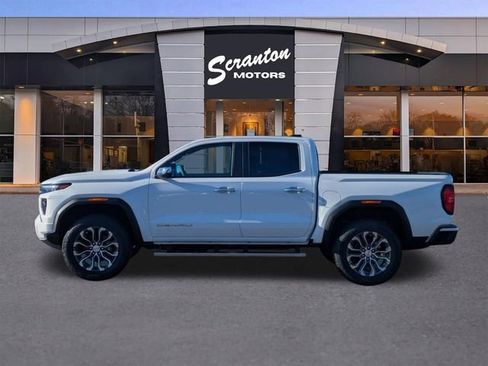 New 2026 GMC Canyon Denali image 2