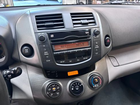 Used 2011 Toyota RAV4 4WD w/ Base L4 Extra Value Pkg image 15