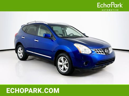 Used 2011 Nissan Rogue SV w/ Premium Pkg FWD image 1