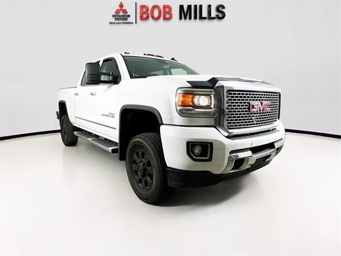 Used 2015 GMC Sierra 3500 Denali w/ Duramax Plus Package image 1