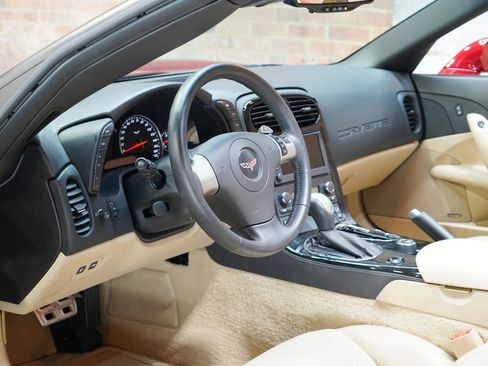 Used 2008 Chevrolet Corvette Convertible RWD image 39