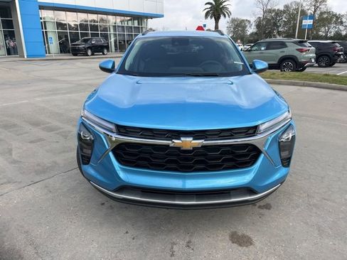 New 2026 Chevrolet Trax LT w/ Driver Confidence Package image 10