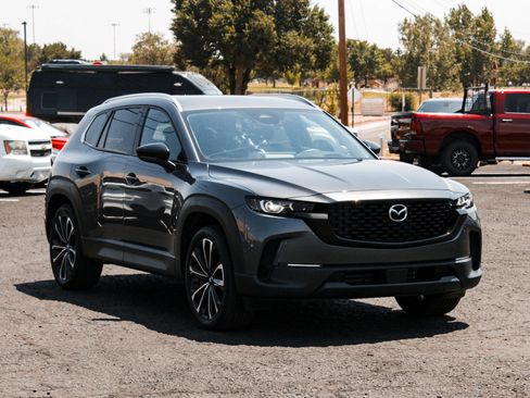 Used 2025 MAZDA CX-50 AWD 2.5 S w/ Premium Plus Pkg image 3