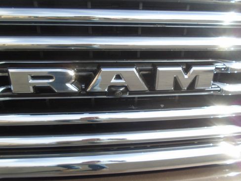 Used 2024 RAM 3500 Limited w/ Safety Group image 20