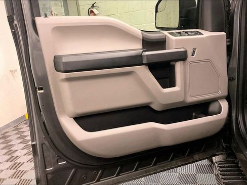 Used 2018 Ford F150 XL w/ Equipment Group 101A Mid image 22