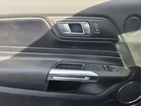 Used 2022 Ford Mustang GT Premium w/ GT Performance Package image 18