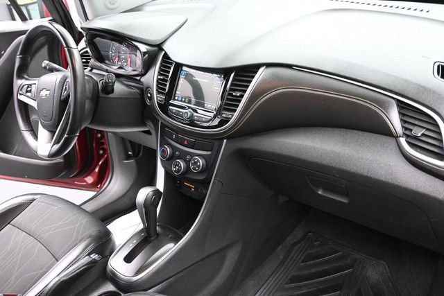Used 2019 Chevrolet Trax LT FWD image 33