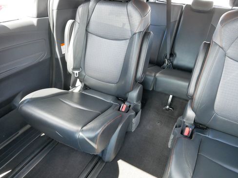 Used 2021 Toyota Sienna XSE FWD image 12
