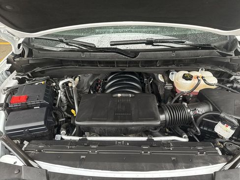 Certified 2025 Chevrolet Tahoe LT image 21