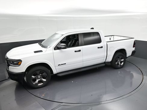 Used 2023 RAM 1500 Big Horn AWD/4WD image 23