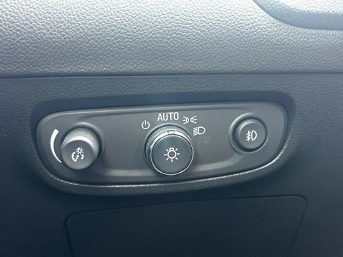 Used 2023 Buick Encore GX Select w/ Safety Package II FWD image 13
