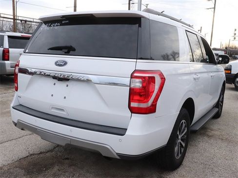 Used 2021 Ford Expedition XLT image 5