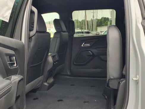 New 2026 Chevrolet Silverado EV LT image 21