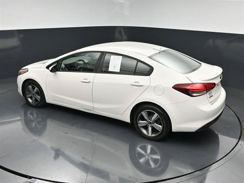 Used 2018 Kia Forte S FWD image 16