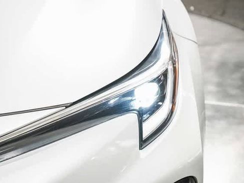 Certified 2023 Toyota Corolla XSE image 7