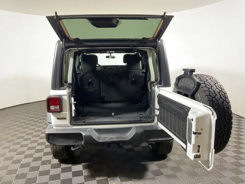 Used 2023 Jeep Wrangler Unlimited Sport AWD/4WD image 14