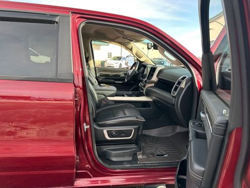 Used 2019 RAM 1500 Laramie image 27