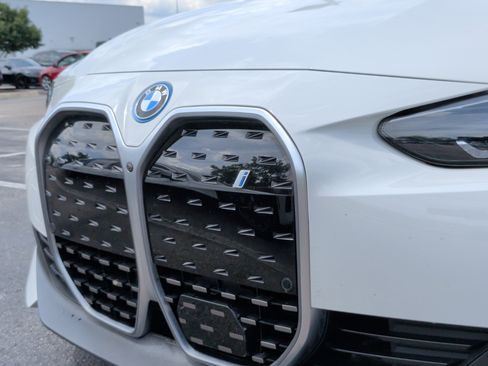 Used 2024 BMW i4 eDrive35 w/ Premium Package RWD image 13