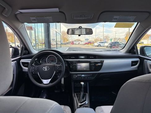 Used 2014 Toyota Corolla L image 12