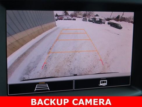 Used 2022 Chevrolet Silverado 1500 Custom Trail Boss image 4