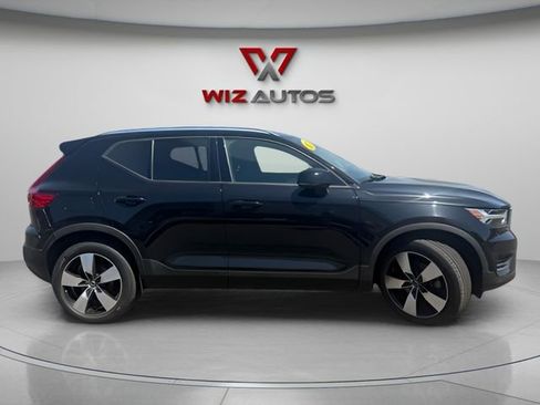 Used 2020 Volvo XC40 T5 Momentum AWD/4WD image 6