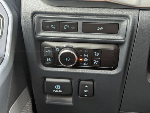 Used 2023 Ford F150 Lariat w/ Equipment Group 502A High image 26