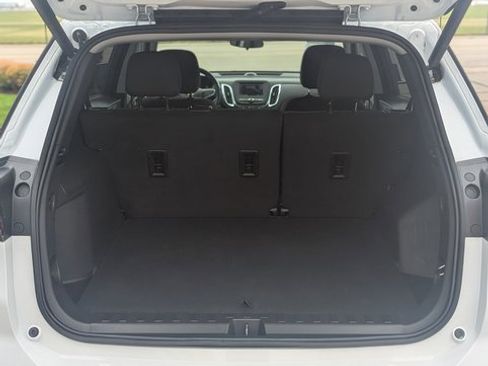 Used 2024 Chevrolet Equinox LT image 8