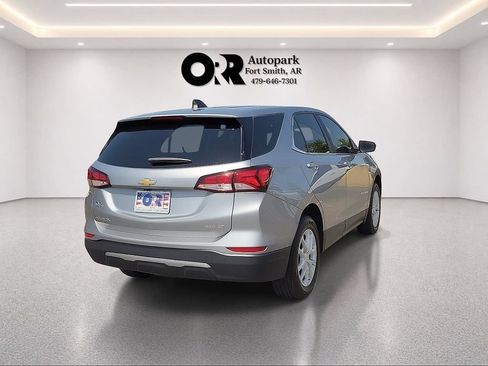 Used 2023 Chevrolet Equinox LT AWD/4WD image 5
