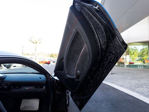 Used 2022 Maserati MC20 Coupe image 34