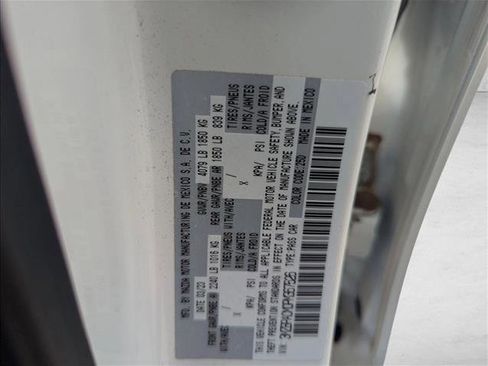 Used 2023 MAZDA MAZDA3 s FWD image 16