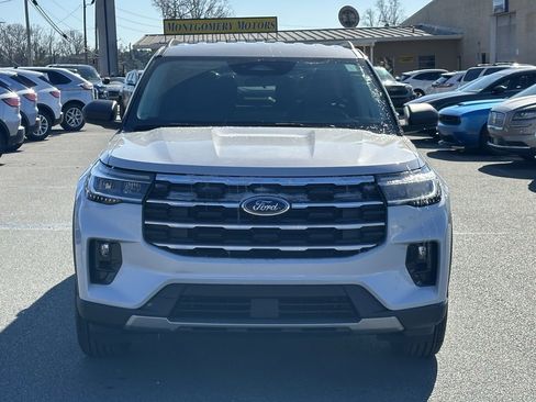 New 2026 Ford Explorer Active w/ Active Comfort Package image 10