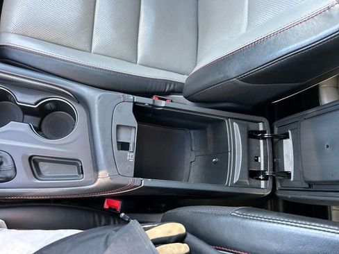 Used 2024 Dodge Durango GT image 19