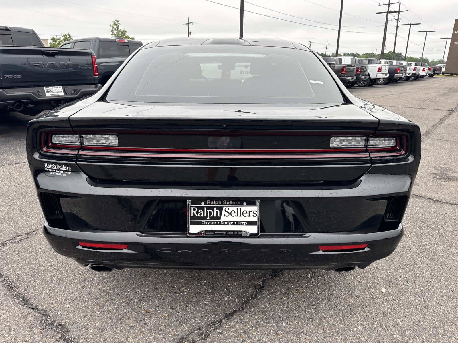 New 2026 Dodge Charger R/T w/ Blacktop Package AWD/4WD image 5